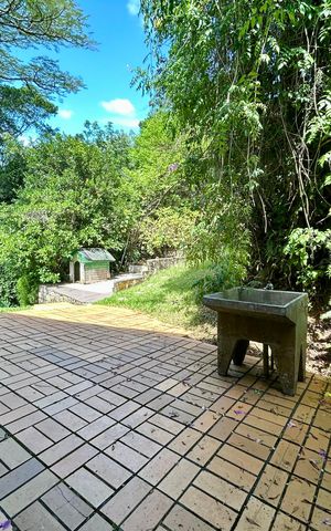 Casa de condomínio para alugar com 555m², 5 quartos e 5 vagas Casa de condomínio para alugar com 555m², 5 quartos e 5 vagasÁrea de Serviço