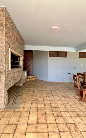 Casa de condomínio para alugar com 555m², 5 quartos e 5 vagas Casa de condomínio para alugar com 555m², 5 quartos e 5 vagasÁrea gourmet