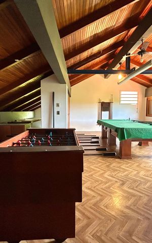 Casa de condomínio para alugar com 555m², 5 quartos e 5 vagas Casa de condomínio para alugar com 555m², 5 quartos e 5 vagasSala de Jogos