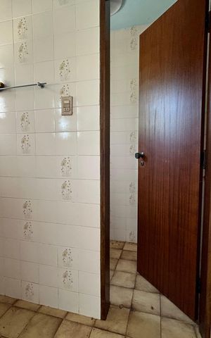 Casa de condomínio para alugar com 555m², 5 quartos e 5 vagas Casa de condomínio para alugar com 555m², 5 quartos e 5 vagasLavabo 1