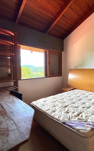 Casa de condomínio para alugar com 555m², 5 quartos e 5 vagas Casa de condomínio para alugar com 555m², 5 quartos e 5 vagasQuarto 4