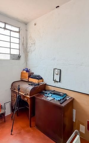 Casa à venda com 300m², 3 quartos e 2 vagasCorredor