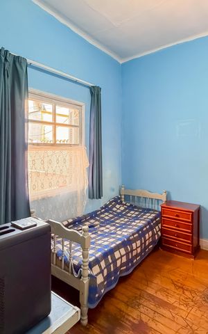 Casa à venda com 300m², 3 quartos e 2 vagasQuarto 2