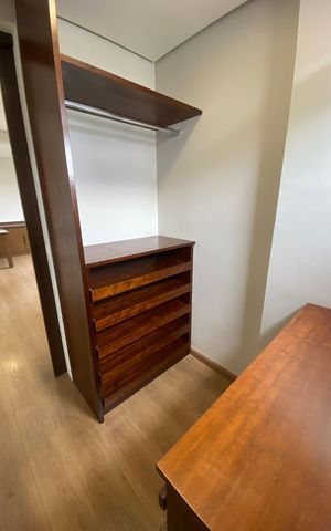 Apartamento à venda com 245m², 4 quartos e 4 vagas Apartamento à venda com 245m², 4 quartos e 4 vagasCloset da suíte 1