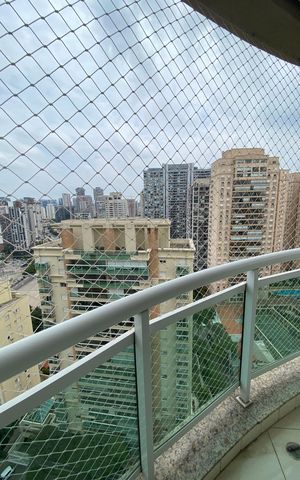 Apartamento à venda com 245m², 4 quartos e 4 vagas Apartamento à venda com 245m², 4 quartos e 4 vagasVista quarto 1