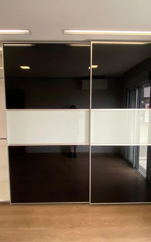 Apartamento à venda com 245m², 4 quartos e 4 vagas Apartamento à venda com 245m², 4 quartos e 4 vagasQuarto 1