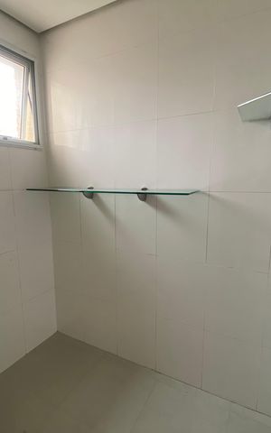 Apartamento à venda com 245m², 4 quartos e 4 vagas Apartamento à venda com 245m², 4 quartos e 4 vagasQuarto de Serviço