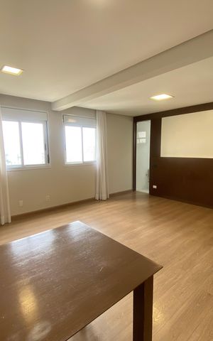 Apartamento à venda com 245m², 4 quartos e 4 vagas Apartamento à venda com 245m², 4 quartos e 4 vagasSuíte 1