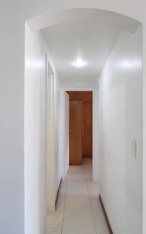 Apartamento para alugar com 67m², 2 quartos e 1 vagaSala - Corredor