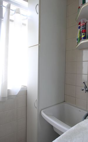Apartamento para alugar com 67m², 2 quartos e 1 vagaÁrea de serviço
