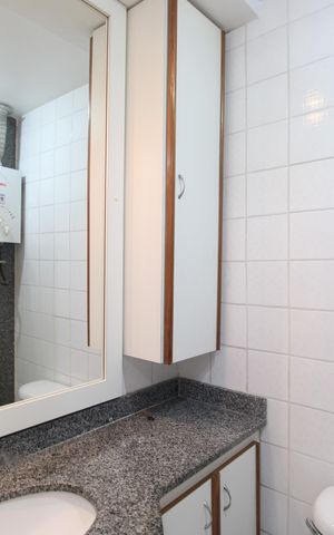 Apartamento para alugar com 67m², 2 quartos e 1 vagaBanheiro
