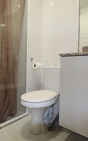 Apartamento à venda com 75m², 3 quartos e 2 vagasBanheiro Quarto 1 suíte