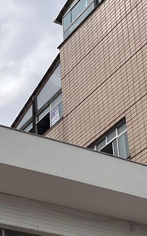 Apartamento à venda com 275m², 3 quartos e 3 vagas Apartamento à venda com 275m², 3 quartos e 3 vagasPLAQUINHA INSTALADA EM 20/02/26