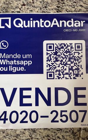 Apartamento à venda com 275m², 3 quartos e 3 vagas Apartamento à venda com 275m², 3 quartos e 3 vagasPLAQUINHA