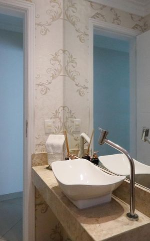 Casa à venda com 240m², 4 quartos e 4 vagas Casa à venda com 240m², 4 quartos e 4 vagasLavabo