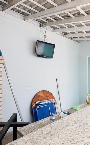 Casa à venda com 240m², 4 quartos e 4 vagas Casa à venda com 240m², 4 quartos e 4 vagasChurrasqueira