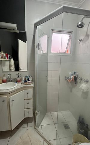 Casa de condomínio à venda com 163m², 4 quartos e 4 vagas