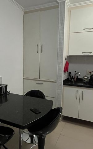 Casa de condomínio à venda com 163m², 4 quartos e 4 vagas