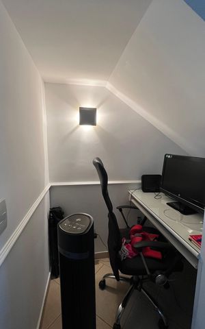 Casa de condomínio à venda com 163m², 4 quartos e 4 vagas