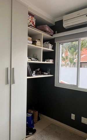 Casa de condomínio à venda com 163m², 4 quartos e 4 vagas