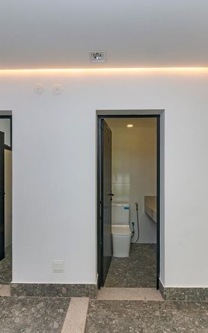 Casa à venda com 680m², 6 quartos e 8 vagasLavabos