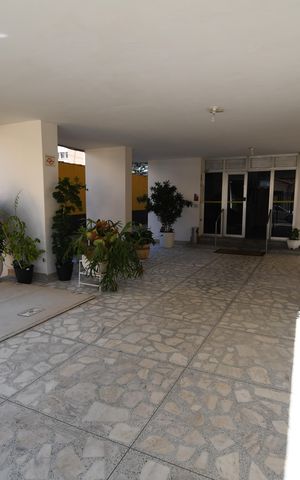 Apartamento à venda com 65m², 1 quarto e sem vagaÁrea comum