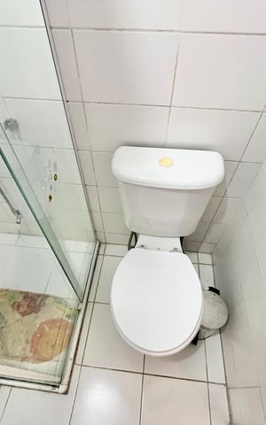Apartamento à venda com 96m², 3 quartos e 2 vagas Apartamento à venda com 96m², 3 quartos e 2 vagasBanheiro