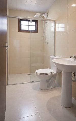 Apartamento para alugar com 50m², 2 quartos e sem vaga Apartamento para alugar com 50m², 2 quartos e sem vagaBanheiro
