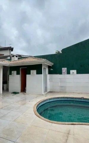 Casa à venda com 400m², 2 quartos e 4 vagasÁrea comum