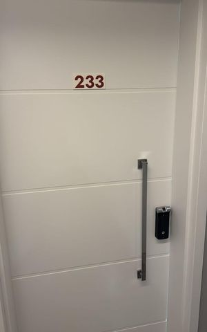 Apartamento para alugar com 42m², 1 quarto e 1 vaga Apartamento para alugar com 42m², 1 quarto e 1 vagaEntrada