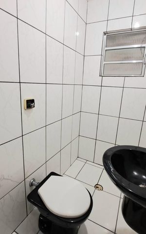 Casa à venda com 198m², 3 quartos e 1 vaga Casa à venda com 198m², 3 quartos e 1 vagaLavabo 1