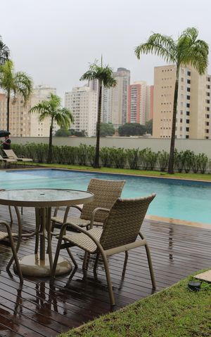 Apartamento à venda com 35m², 1 quarto e 1 vagaÁrea comum - Piscina