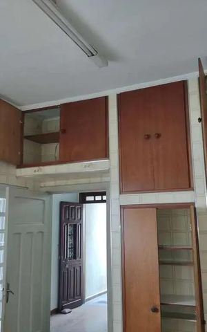 Casa à venda com 100m², 3 quartos e 2 vagas Casa à venda com 100m², 3 quartos e 2 vagasCozinha