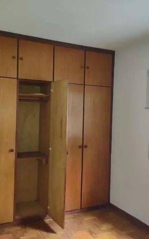Casa à venda com 100m², 3 quartos e 2 vagas Casa à venda com 100m², 3 quartos e 2 vagasQuarto