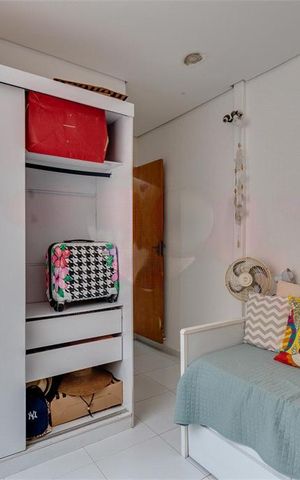 Casa de condomínio à venda com 111m², 3 quartos e 1 vaga