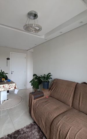 Apartamento à venda com 47m², 2 quartos e 1 vaga Apartamento à venda com 47m², 2 quartos e 1 vagaSala