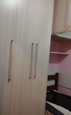 Casa à venda com 136m², 4 quartos e 2 vagas Casa à venda com 136m², 4 quartos e 2 vagasQuarto