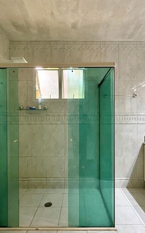 Casa à venda com 150m², 2 quartos e 1 vaga Casa à venda com 150m², 2 quartos e 1 vagaBanheiro Suíte