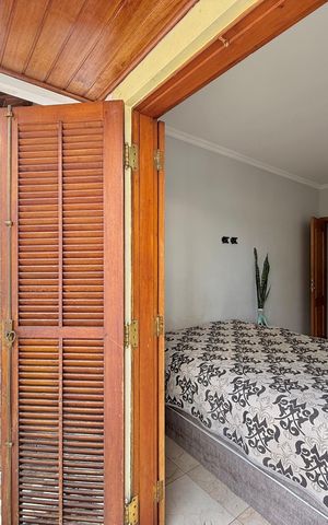 Casa à venda com 150m², 2 quartos e 1 vaga Casa à venda com 150m², 2 quartos e 1 vagaSacada Quarto 2