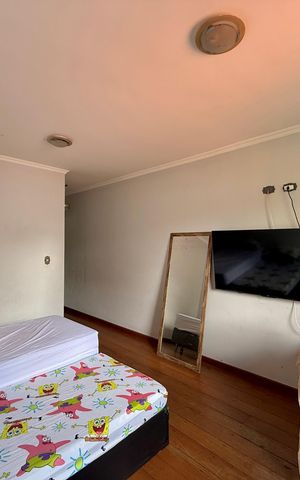 Casa à venda com 150m², 2 quartos e 1 vaga Casa à venda com 150m², 2 quartos e 1 vagaSuíte