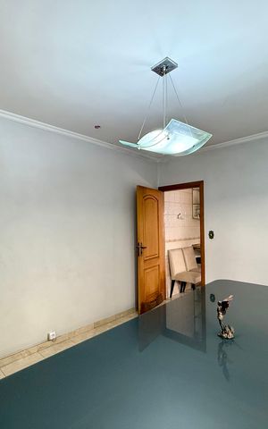 Casa à venda com 150m², 2 quartos e 1 vaga Casa à venda com 150m², 2 quartos e 1 vagaSala