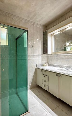 Casa à venda com 150m², 2 quartos e 1 vaga Casa à venda com 150m², 2 quartos e 1 vagaBanheiro Suíte