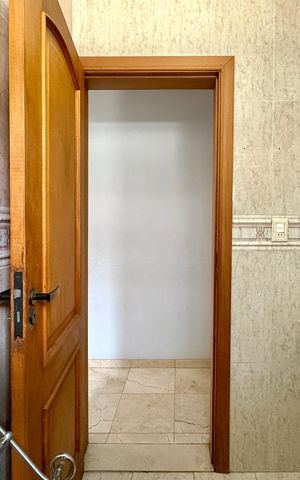 Casa à venda com 150m², 2 quartos e 1 vaga Casa à venda com 150m², 2 quartos e 1 vagaBanheiro Social