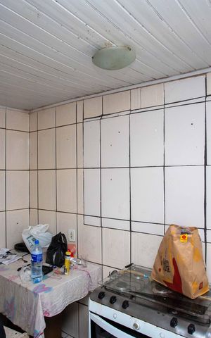 Casa à venda com 175m², 4 quartos e 2 vagasBanheiro de serviço