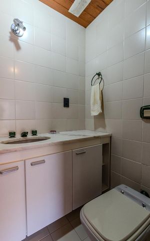 Apartamento à venda com 143m², 3 quartos e 1 vagaLavabo