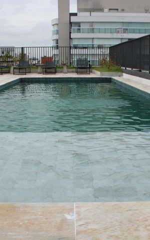 Studio à venda com 23m², 1 quarto e sem vagaÁrea comum - Piscina