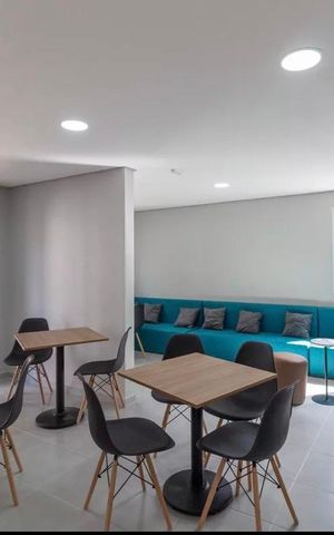 Apartamento à venda com 37m², 2 quartos e 1 vaga Apartamento à venda com 37m², 2 quartos e 1 vagaÁrea comum - Salão de festas