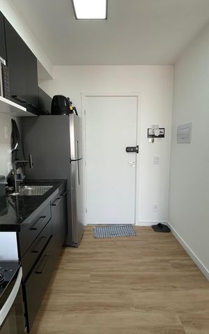 Apartamento à venda com 37m², 2 quartos e 1 vaga Apartamento à venda com 37m², 2 quartos e 1 vagaCozinha e Área de Serviço