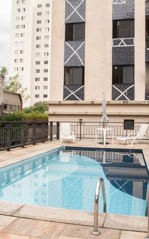 Apartamento à venda com 61m², 2 quartos e 2 vagasÁrea comum - Piscina
