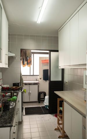 Apartamento à venda com 61m², 2 quartos e 2 vagasCozinha